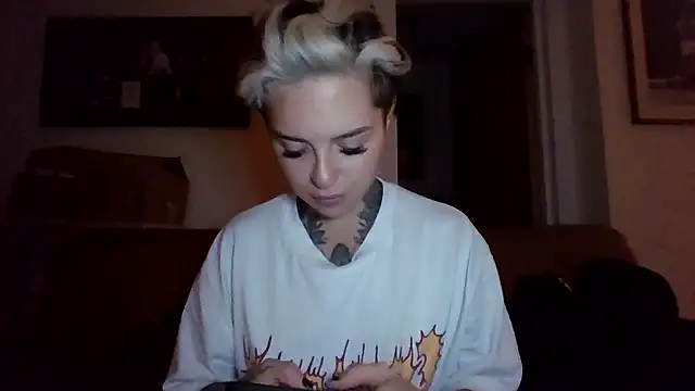 Rubyrichhxo online show from October 6, 9:59 pm