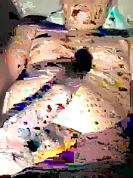 Snapshot of EZEL-59 chatting on October 12, 12:06 pm EZEL-59 online show from October 12, 12:06 pm