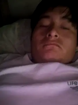 Snapshot of EZEL-59 chatting on October 9, 7:03 pm EZEL-59 online show from October 9, 7:03 pm