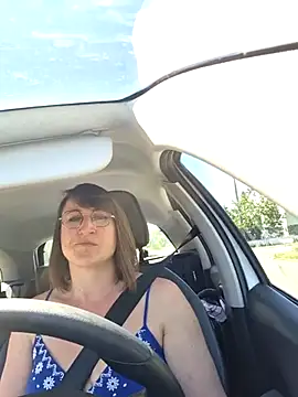minierose online show from May 23, 1:32 pm