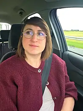 minierose online show from February 22, 8:17 am