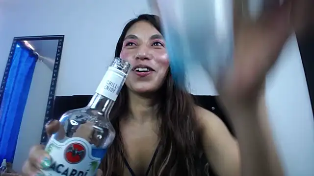 sweet skylove  online show from March 11, 7:41 pm