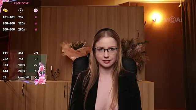 steffania- online show from February 5, 11:50 pm