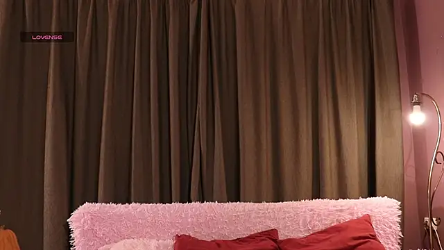 steffania- online show from November 22, 6:51 pm