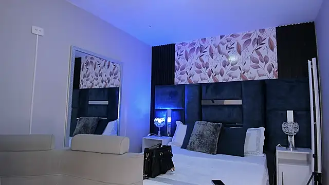 GiselOrtiz online show from March 23, 10:48 am