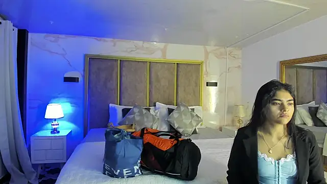 GiselOrtiz online show from April 5, 10:33 am