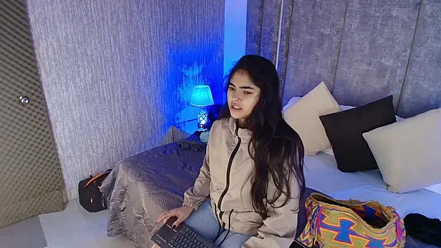 GiselOrtiz online show from March 1, 10:15 am