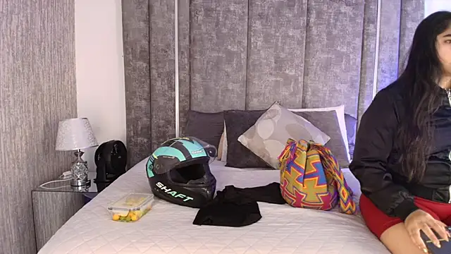 GiselOrtiz online show from March 19, 10:37 am