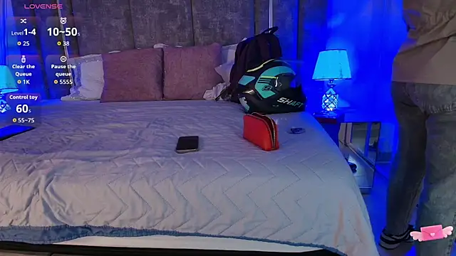 GiselOrtiz online show from December 3, 10:36 am