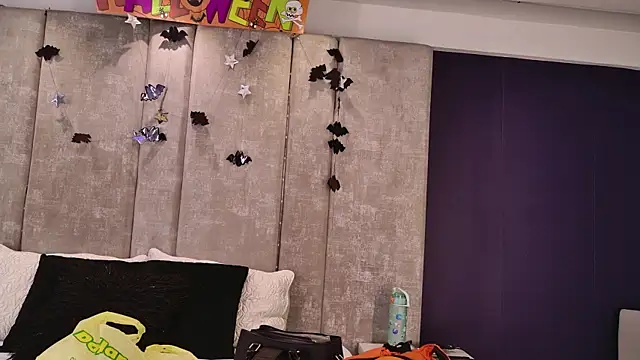 GiselOrtiz online show from October 30, 10:35 am