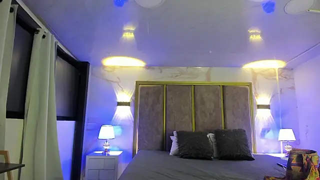 GiselOrtiz online show from March 3, 9:27 am