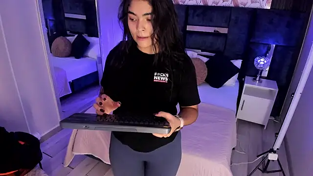 GiselOrtiz online show from July 16, 11:18 am