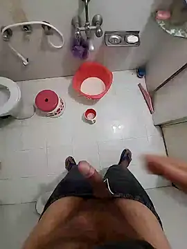 Snapshot of parank2021 chatting on February 10, 2:52 am parank2021 online show from February 10, 2:52 am