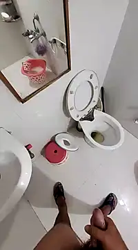 Snapshot of parank2021 chatting on January 8, 7:34 pm parank2021 online show from January 8, 7:34 pm