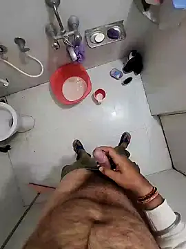 Snapshot of parank2021 chatting on January 13, 6:16 pm parank2021 online show from January 13, 6:16 pm