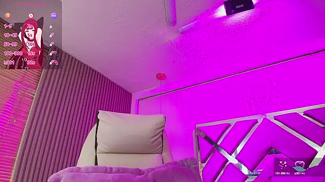 Snapshot of Silvana_monroe chatting on September 26, 2:46 pm Silvana monroe online show from September 26, 2:46 pm