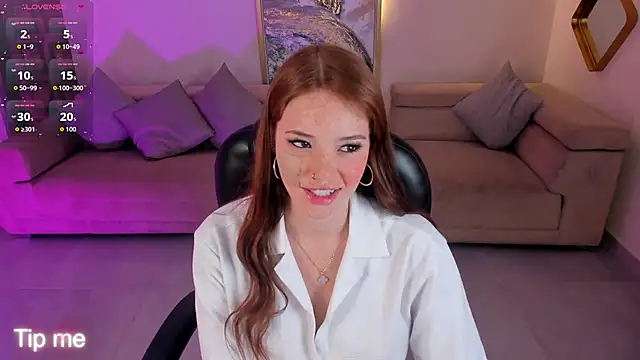 CorinneRusso online show from September 18, 4:15 am