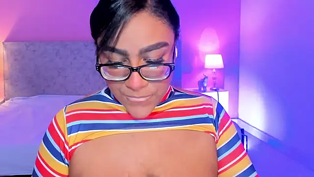 Snapshot of BlakmillerrGilson chatting on October 23, 7:56 pm BlakmillerrGilson online show from October 23, 7:56 pm