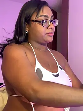 BlakmillerrGilson online show from March 30, 8:54 pm