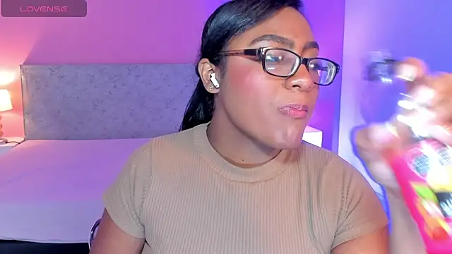 Snapshot of BlakmillerrGilson chatting on November 13, 8:24 pm BlakmillerrGilson online show from November 13, 8:24 pm