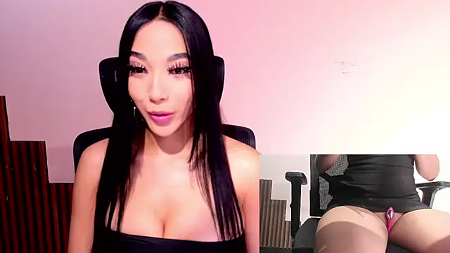 ZendayaGrey online show from May 14, 8:39 pm
