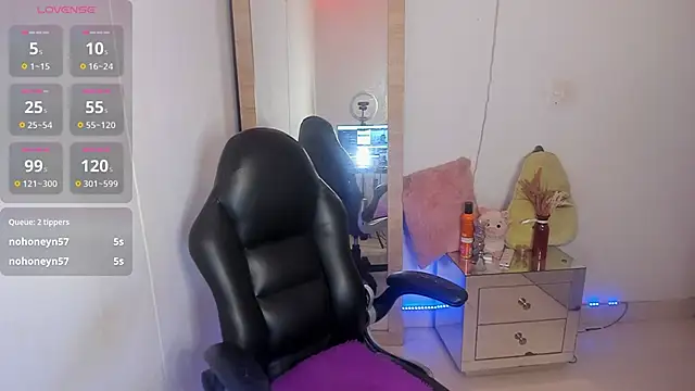 hellensexy online show from February 26, 9:48 pm