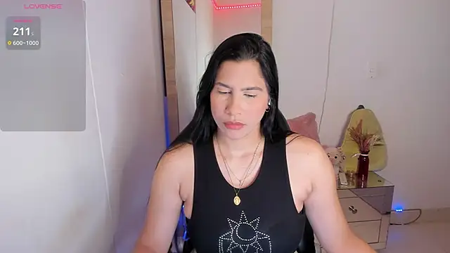 hellensexy online show from March 31, 10:23 pm