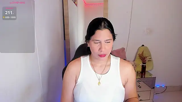 hellensexy online show from March 3, 10:06 pm