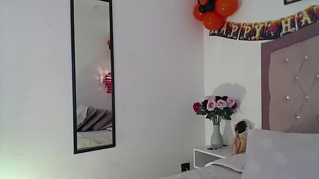 Snapshot of AnnadirtyXo chatting on October 13, 4:14 am AnnadirtyXo online show from October 13, 4:14 am