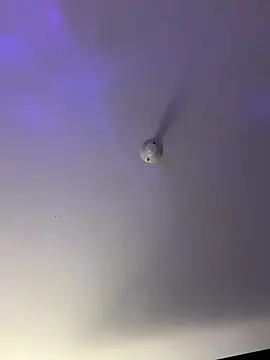 Snapshot of Leonarrrd_01 chatting on October 4, 4:58 am Leonarrrd 01 online show from October 4, 4:58 am