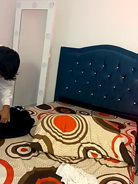 Snapshot of Leonarrrd_01 chatting on October 30, 3:27 am Leonarrrd 01 online show from October 30, 3:27 am