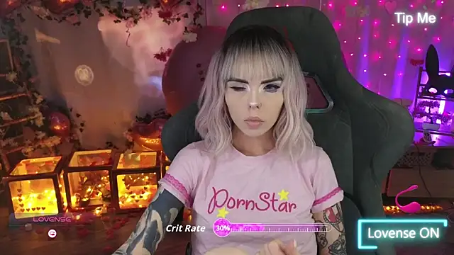 Kerry Kirk online show from February 24, 9:59 pm