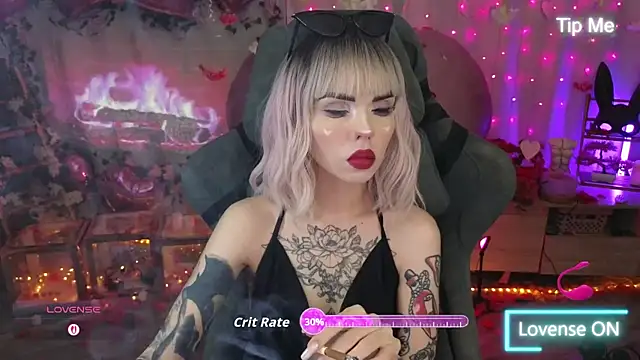 Kerry Kirk online show from February 14, 9:48 pm