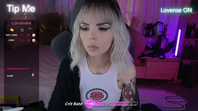 Snapshot of Kerry_Kirk chatting on September 25, 11:22 pm Kerry Kirk online show from September 25, 11:22 pm