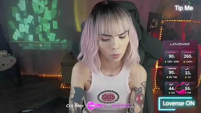 Snapshot of Kerry_Kirk chatting on December 2, 9:38 pm Kerry Kirk online show from December 2, 9:38 pm