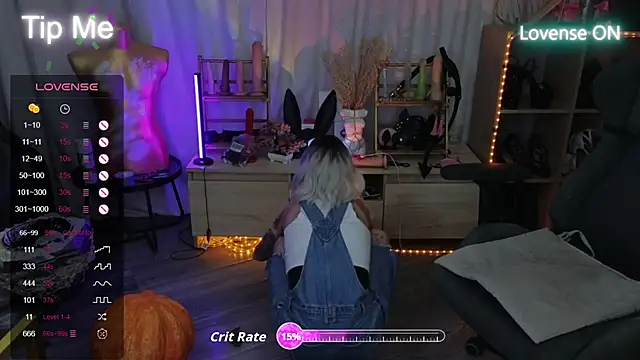 Snapshot of Kerry_Kirk chatting on October 22, 10:08 pm Kerry Kirk online show from October 22, 10:08 pm