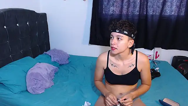 Antonella Cruz02 online show from December 21, 4:30 pm