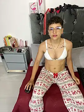 Antonella Cruz02 online show from May 8, 4:16 am