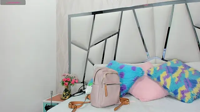  aurora18  online show from January 8, 3:12 am