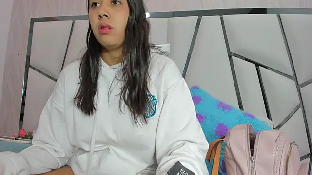  aurora18  online show from April 11, 3:03 am