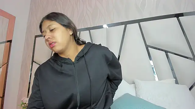  aurora18  online show from March 5, 3:14 am