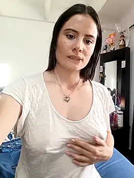 Zoe Clark  online show from October 7, 9:49 pm