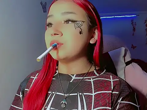 Snapshot of madisonx17 chatting on October 28, 11:47 pm madisonx17 online show from October 28, 11:47 pm