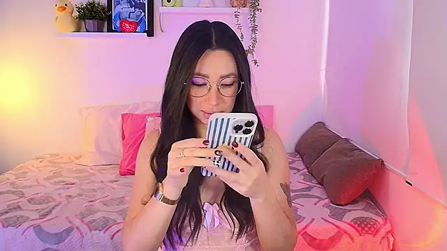 lilyy evanss online show from January 15, 9:29 pm