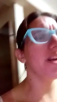 Snapshot of Luna-e-Franco1 chatting on March 13, 12:05 am Luna-e-Franco1 online show from March 13, 12:05 am