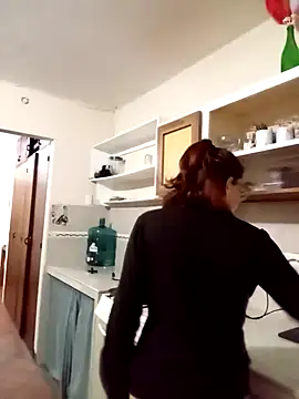 Snapshot of Luna-e-Franco1 chatting on March 15, 12:04 am Luna-e-Franco1 online show from March 15, 12:04 am