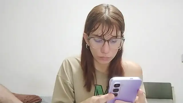 Snapshot of Luna-e-Franco1 chatting on June 18, 10:48 pm Luna-e-Franco1 online show from June 18, 10:48 pm