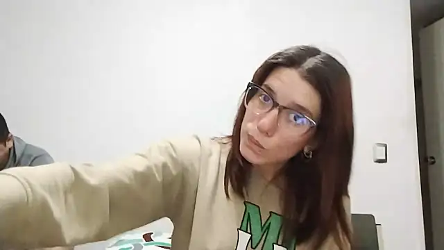 Luna-e-Franco1 online show from April 16, 10:56 pm