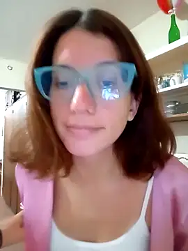 Snapshot of Luna-e-Franco1 chatting on March 14, 12:10 am Luna-e-Franco1 online show from March 14, 12:10 am