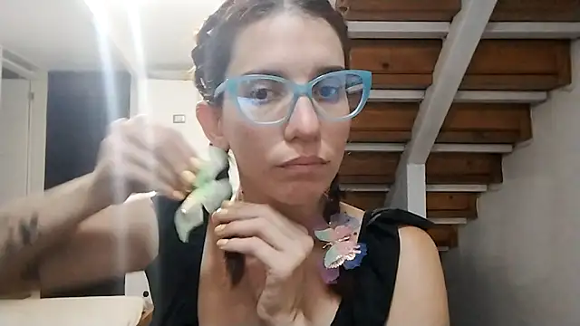 Snapshot of Luna-e-Franco1 chatting on October 11, 12:22 am Luna-e-Franco1 online show from October 11, 12:22 am